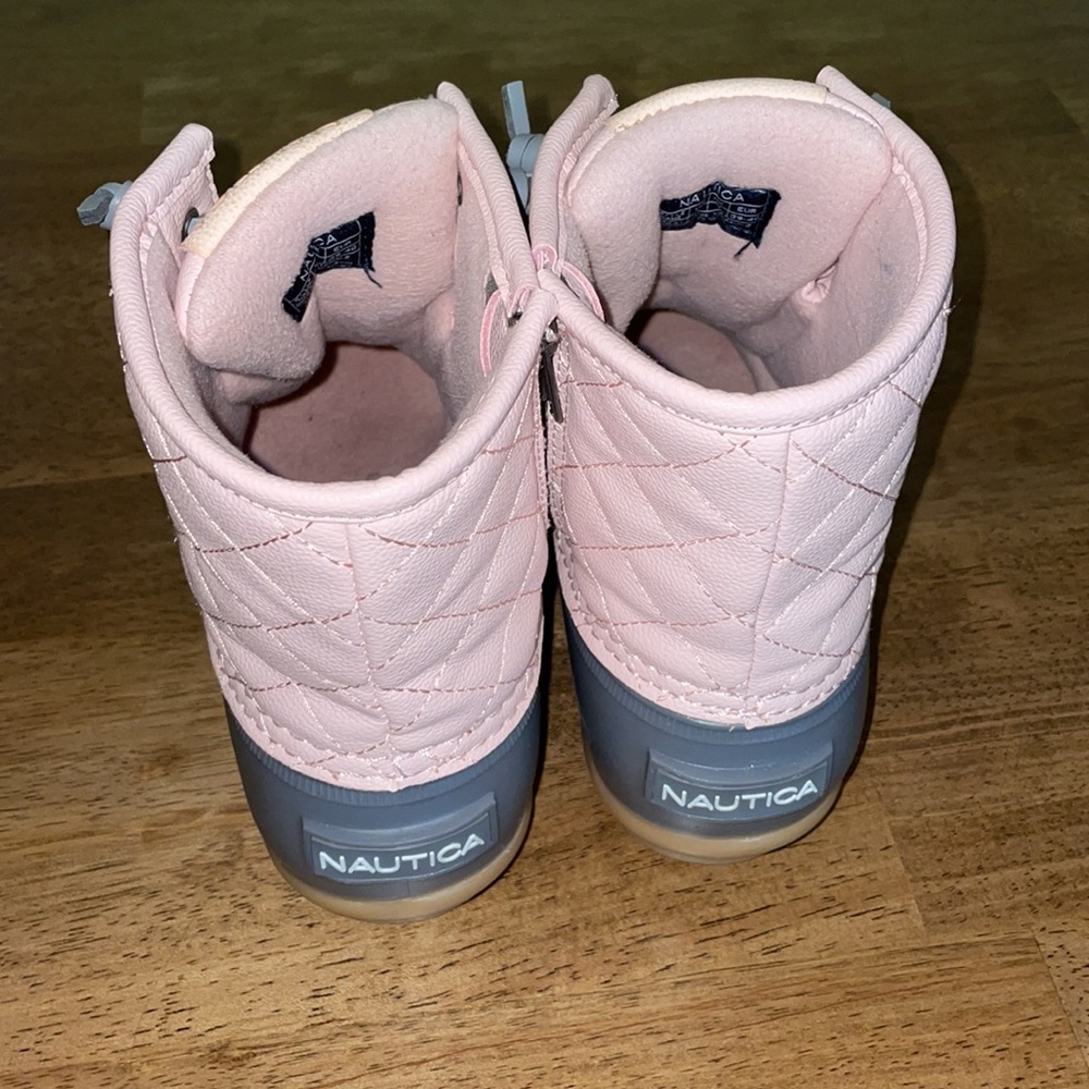 Women’s Pink and Gray Cold Weather Boot - Picture 5 of 6
